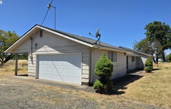 29334 MEADOWVIEW RD, Junction City, OR 97448