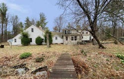 110 Pearson Hill Road, Webster, NH 03303