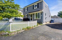 26 Sidney Avenue, Spotswood, NJ 08884