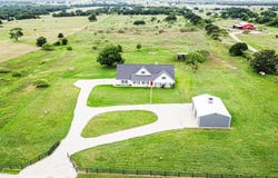 121 County Road 2571, Alvord, TX 76225