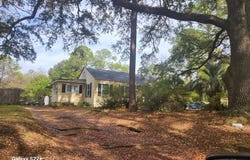 1307 Edgerly Avenue, Albany, GA 31701