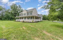 85 SAINT JOHNS ROAD W, LITTLESTOWN, PA 17340