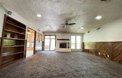 1050 35th Street NE, Paris, TX 75462