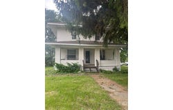 122 W 4th Street, Wellsburg, IA 50680