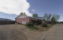 807 Hill Dr, Taos, NM 87571