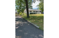 17 HILLSIDE AVENUE, MILLVILLE, NJ 08332
