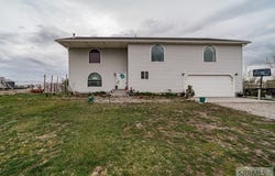 2492 E 2100 N, Hamer, ID 83425