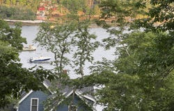5 Massachusetts Avenue, Boothbay, ME 04544
