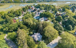 19 Willow Street, Sandwich, MA 02563