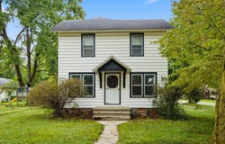 206 W Main Street, Burr Oak, MI 49030