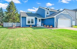 688 Regent Drive, Crystal Lake, IL 60014