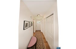 19-1 Tamaron Drive, Waldwick, NJ 07463