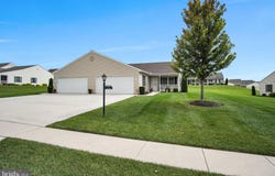 1379 PLEASANT VIEW Drive, SPRING GROVE, PA 17362