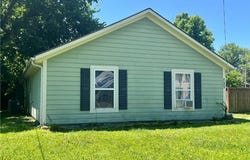 725 Pacific Street, Osawatomie, KS 66064
