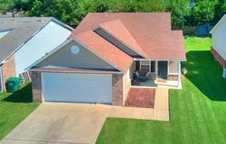 19 E Fairlane Court, Sapulpa, OK 74066
