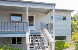 854 Twin Pines Circle, Ashland, OR 97520