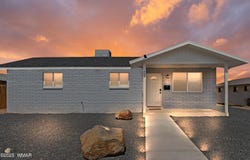 458 N 7Th Street, Holbrook, AZ 86025