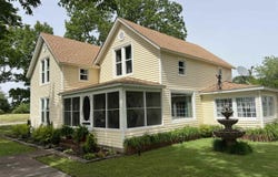 904 N Front St, Gillett, AR 72055