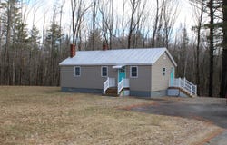 573 New England Road, Searsmont, ME 04973