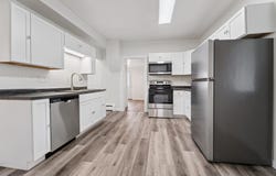 114 N ERIE Street, DE PERE, WI 54115