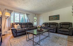 14222 Wade Avenue NE, Hartville, OH 44632