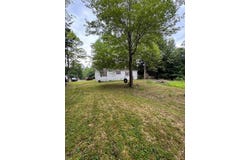 47 Round Stone Road, Mount Vernon, ME 04352