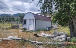 4514 Cottonwood Grove Rd, Mackay, ID 83251