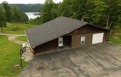 263 W Taxiway Dr, Albany, KY 42602