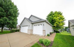 1281 Sunburst Way SE, Hutchinson, MN 55350