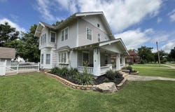 121 N Myrtle, Eureka, KS 67045