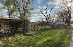 517 S Meridian Road, Mitchell, IN 47446