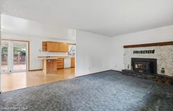 461 S Park Dr, Post Falls, ID 83854