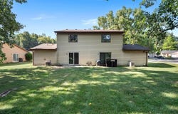 2310-2312 Versailles Village Place, Fort Wayne, IN 46808