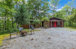 2025 Ridgecrest Loop Lane, Sevierville, TN 37876