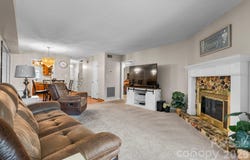 1330 5th Street NE, Hickory, NC 28602