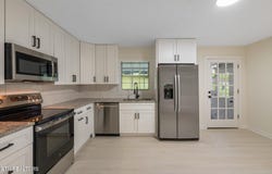 3803 Strong Rd, Mascot, TN 37806