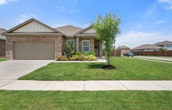 1400 Ancer Way, Fort Worth, TX 76052