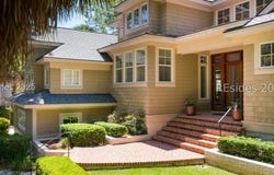 3 Gull Point Road, Hilton Head Island, SC 29928
