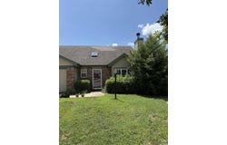 4321 W 26th Terrace, Lawrence, KS 66047
