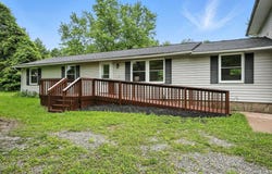 7999 Moody Road, Centerburg, OH 43011