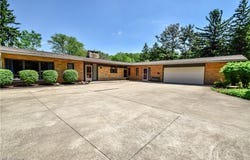 28833 Clark Drive, Wickliffe, OH 44092