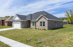 1310 Big Oak Drive, Alma, AR 72921
