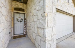 216 Walkup LN, Leander, TX 78641