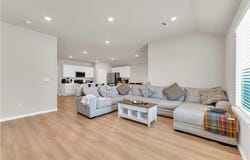 708 Buffalo  AVE, Gentry, AR 72734
