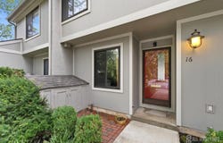 16 Irongate, Metuchen, NJ 08840