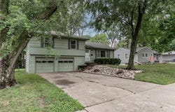 7918 Overton Drive, Raytown, MO 64138