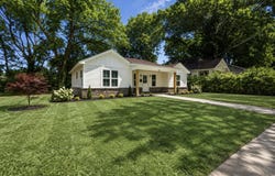 1960 E MCLEMORE Ave, Memphis, TN 38114