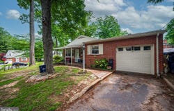 309 FOREST DR, WILMINGTON, DE 19804