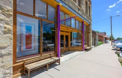 321 9th Street E, Cimarron, NM 97714