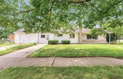 102 S Greenlawn Avenue, South Bend, IN 46617
